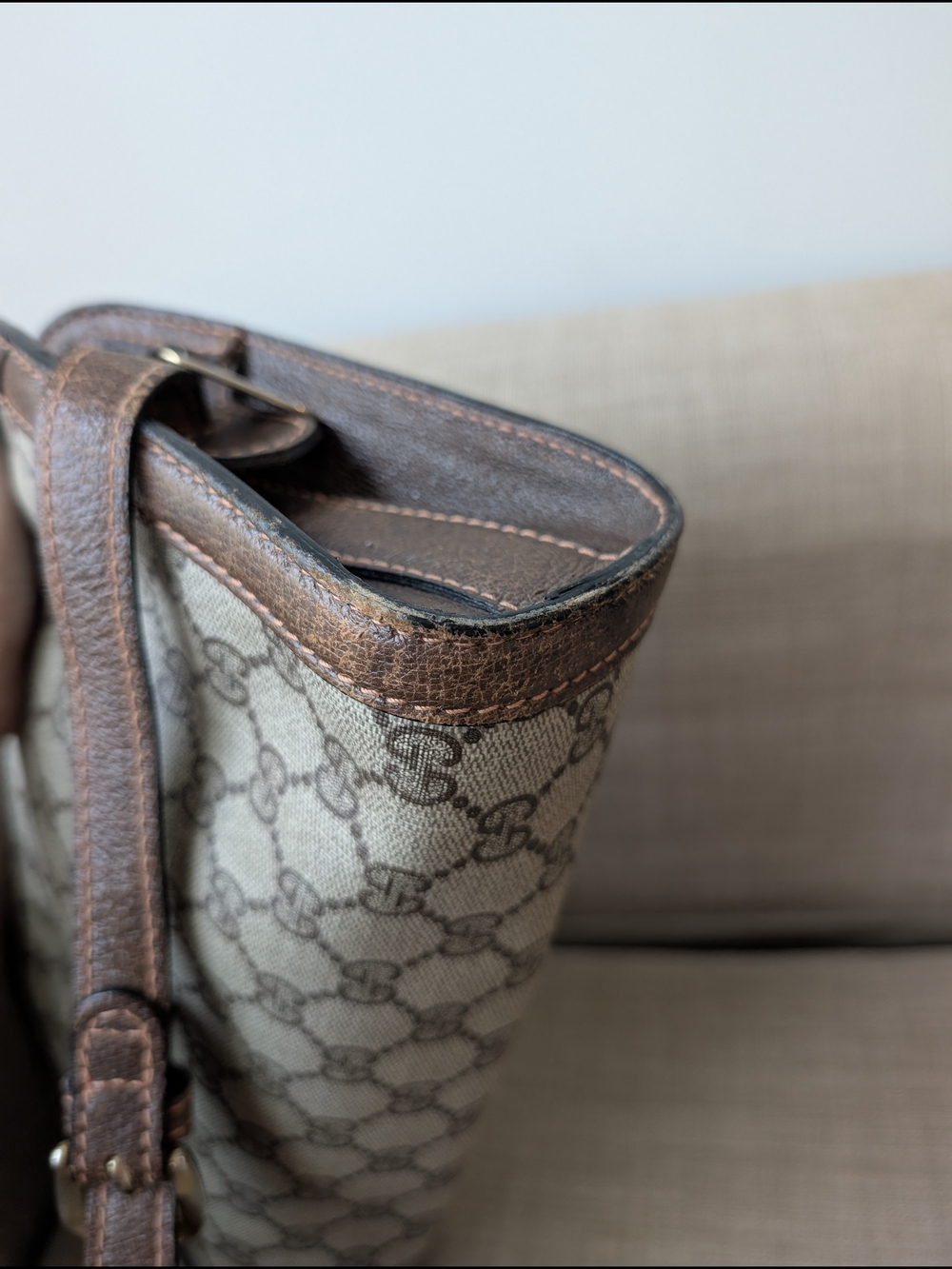 Gucci Beige GG Canvas Crossbody with Brown Leather Trim - Picture 4 of 9